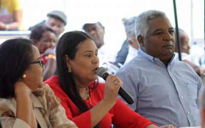 Miderec celebra Día de las Madres  a cientos de adultas mayores