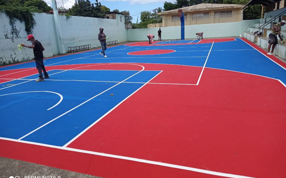 Ministerio De Deportes realiza remozamientos instalaciones Zona Norte del País.