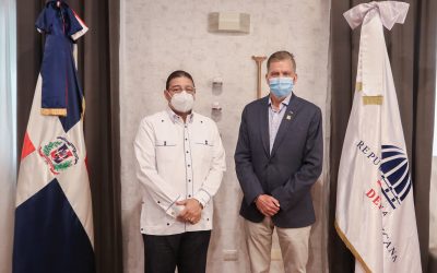 Ministro Camacho favorece construcción de Centro de Pentatlón Moderno en República Dominicana
