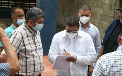 Camacho dispone construcción y remozamiento de obras en Espaillat