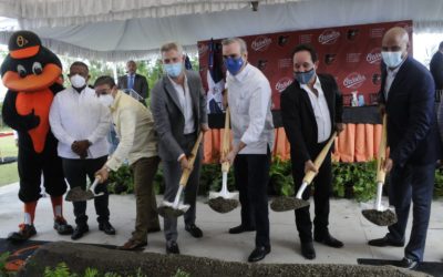 Presidente Luis Abinader da primer palazo para inicio de la academia de los Orioles de Baltimore