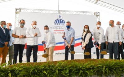 El presidente Abinader da comienzo a los trabajos de reconstrucción del complejo deportivo La Barranquita, en Santiago