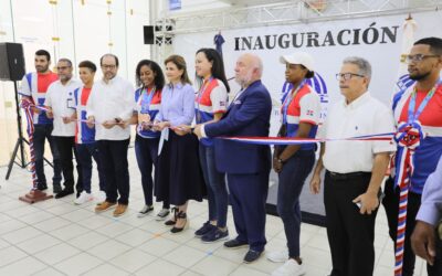 Vicepresidenta Raquel Peña entrega varias instalaciones deportivas  Obras en el Gran Santo Domingo