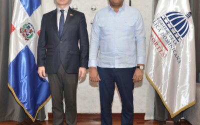 Ministro Kelvin Cruz y embajador de China abordan ideas para fortalecer el deporte en RD