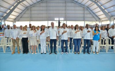 Presidente Abinader y ministro Kelvin Cruz entregan dos multiusos remozados en Azua