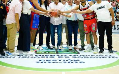 Ministro Kelvin Cruz anuncia remozamiento del polideportivo de Santiago Rodríguez