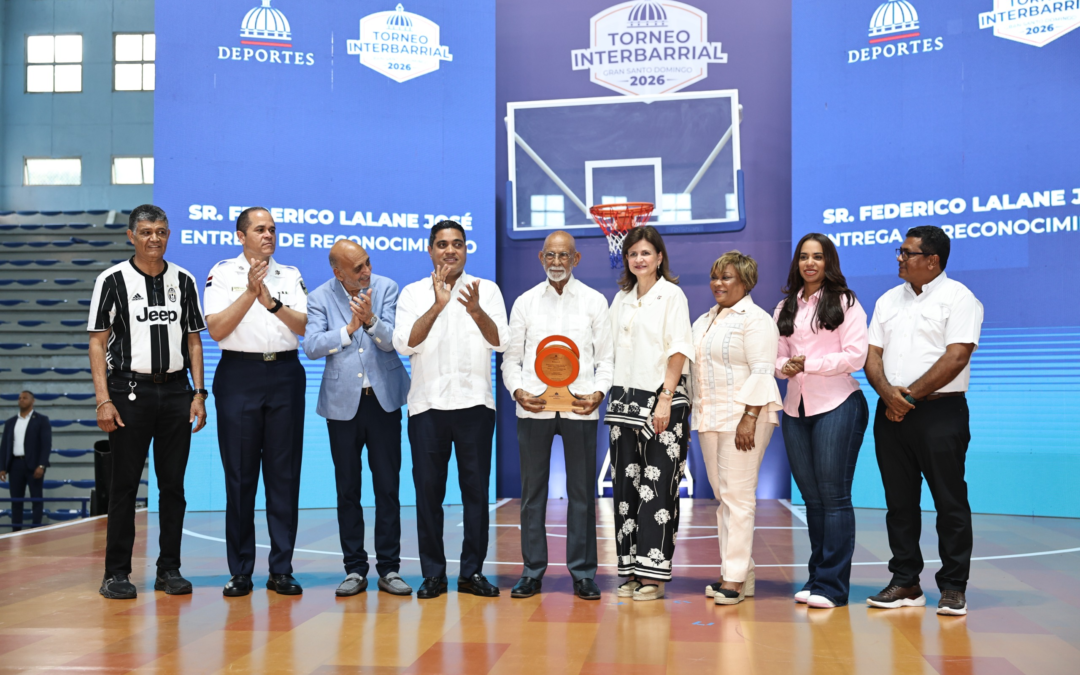 Vicepresidenta Raquel Peña y ministro Kelvin Cruz inauguran Torneo de Baloncesto Interbarrial