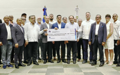 Ministro Kelvin Cruz completa entrega de RD$893 millones al COD para preparación de atletas rumbo a Santo Domingo 2026.