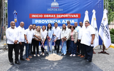 Ministro Kelvin Cruz anuncia construcción de cinco techados en Azua con inversión de RD$156 millones