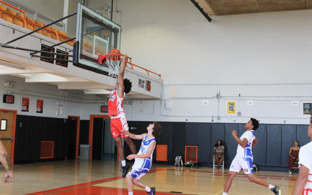 Manhattan y New Jersey salen victoriosos en el inicio del baloncesto 16U de los II Juegos Juan Pablo Duarte”